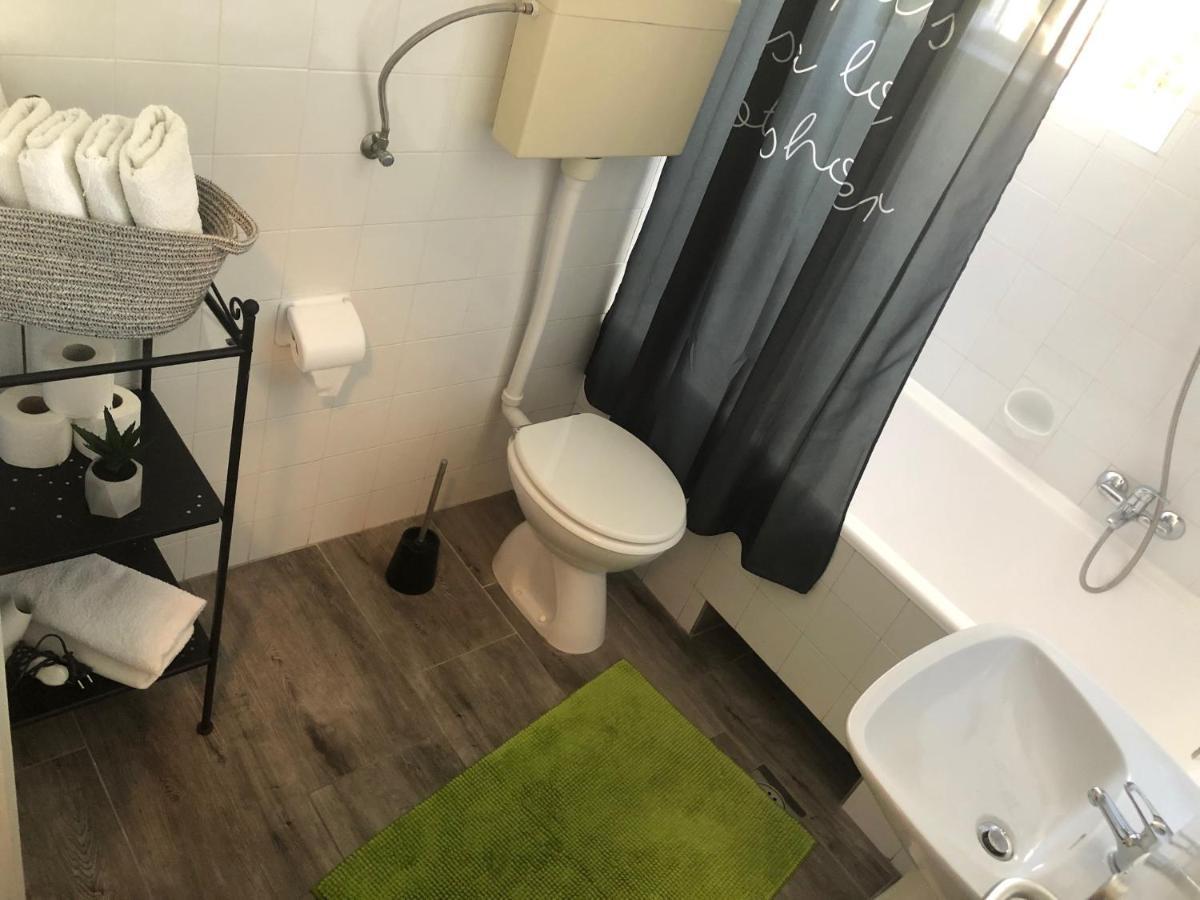 Apartmani Zuban Primošten Exterior foto